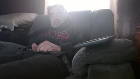 porkingit400 online show from February 11, 2025, 8:52 pm