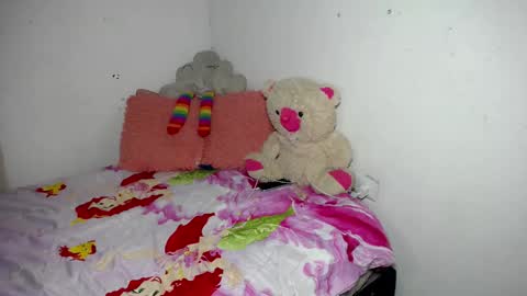 NICKKYMARTIN online show from February 26, 2026, 5:28 am