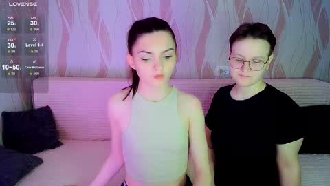 Ana and Tati online show from October 10, 2025, 11:04 pm