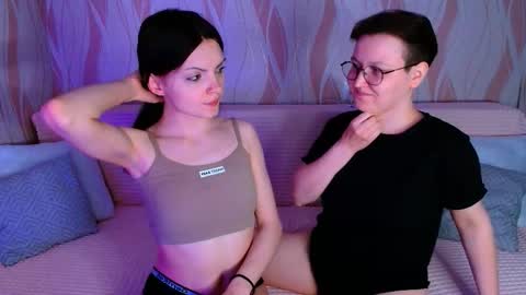 Snapshot of pornostendup chatting on May 29, 2026, 7:34 pm Ana and Tati online show from May 29, 2026, 7:34 pm