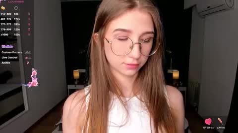 Elizabeth online show from February 21, 2026, 7:04 pm