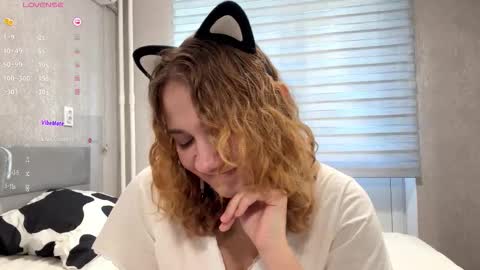 Anna Vdovoch online show from September 25, 2025, 6:39 am