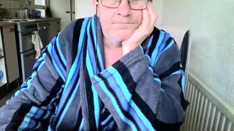 poshman65 online show from December 16, 2024, 10:18 am