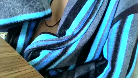 poshman65 online show from February 20, 2025, 9:22 am