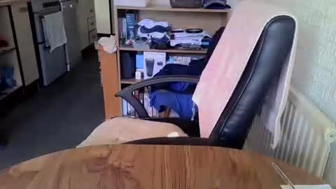 poshman65 online show from September 30, 2025, 10:42 am