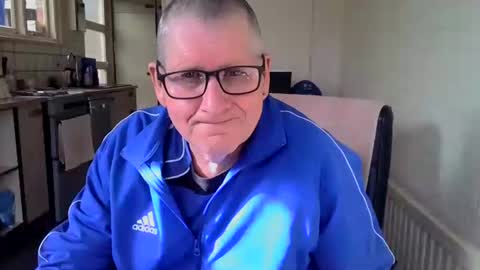 poshman65 online show from February 24, 2026, 12:14 pm