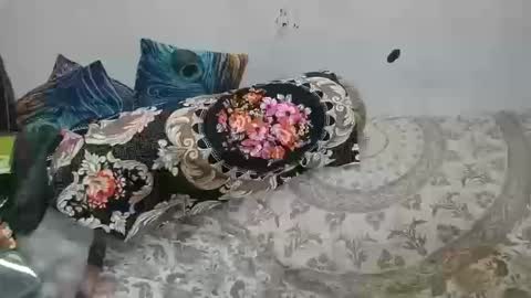 poulomi online show from October 8, 2025, 5:10 pm