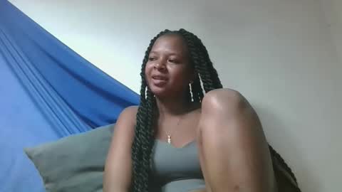 pouponnette online show from February 5, 2026, 8:52 am