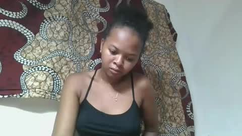 pouponnette online show from February 13, 2026, 7:26 am