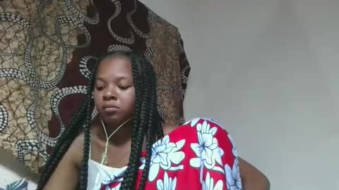 pouponnette online show from February 13, 2026, 8:05 pm