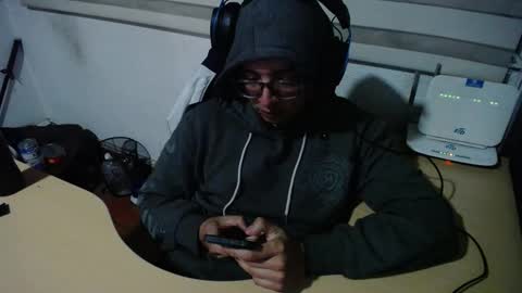 powerfulzeus2 online show from September 24, 2025, 3:10 am