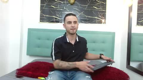   online show from May 19, 2026, 3:46 am