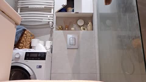 Snapshot of powermute22 chatting on October 28, 2025, 8:29 am Big Dick online show from October 28, 2025, 8:29 am