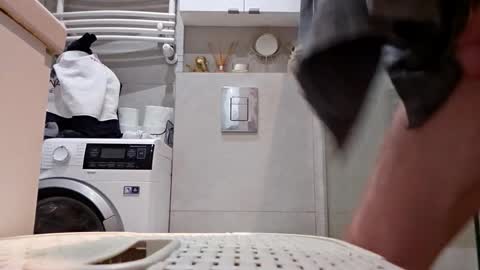 Snapshot of powermute22 chatting on November 19, 2025, 8:14 am Big Dick online show from November 19, 2025, 8:14 am