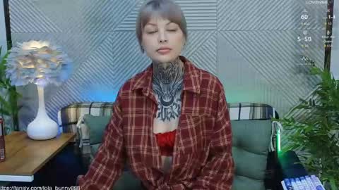 Snapshot of powerrr_ chatting on April 23, 2026, 4:57 am Lola online show from April 23, 2026, 4:57 am