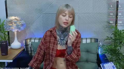 Snapshot of powerrr_ chatting on May 14, 2026, 4:41 am Lola online show from May 14, 2026, 4:41 am