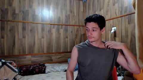 chris independent  online show from December 19, 2025, 12:17 am