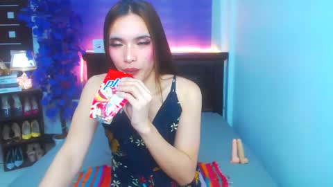 preciosa_banks69 online show from February 24, 2025, 2:37 pm