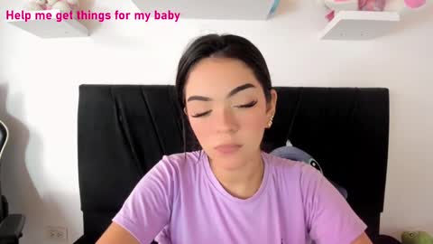 Snapshot of pregnant_sweet1 chatting on January 3, 2025, 11:25 am Angelly online show from January 3, 2025, 11:25 am