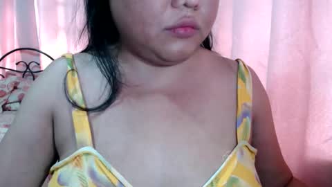 Snapshot of pregnantsinglesugar chatting on October 18, 2025, 2:03 am WELCOME IM SINGLE PREGNANT REALLY HARD TO BE A SINGLE WITH TWIN SO PLS STOP BEING RUDELIARWASTING TIME. BE CONSIDERATE. TNX online show from October 18, 2025, 2:03 am