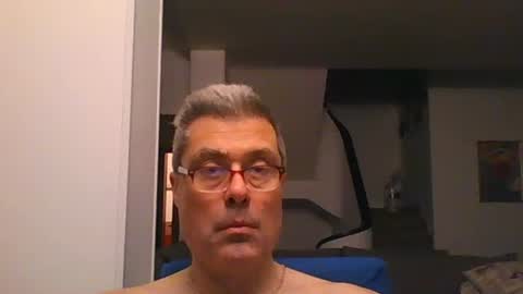 Snapshot of prendimisubito chatting on April 23, 2026, 3:52 am prendimisubito online show from April 23, 2026, 3:52 am