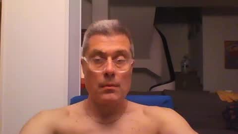 Snapshot of prendimisubito chatting on May 28, 2026, 10:18 pm prendimisubito online show from May 28, 2026, 10:18 pm