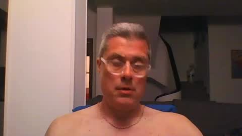 Snapshot of prendimisubito chatting on May 31, 2026, 10:22 pm prendimisubito online show from May 31, 2026, 10:22 pm