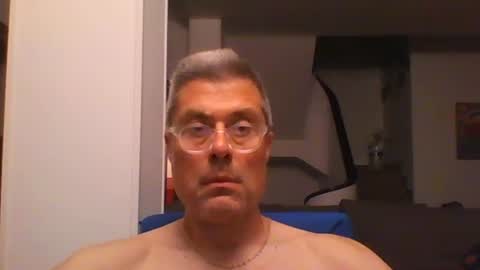 Snapshot of prendimisubito chatting on June 10, 2026, 1:17 am prendimisubito online show from June 10, 2026, 1:17 am
