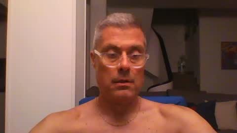 Snapshot of prendimisubito chatting on July 1, 2026, 11:48 pm prendimisubito online show from July 1, 2026, 11:48 pm