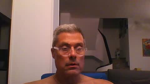 Snapshot of prendimisubito chatting on July 26, 2026, 10:05 pm prendimisubito online show from July 26, 2026, 10:05 pm