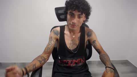 Plux online show from February 26, 2025, 5:20 am