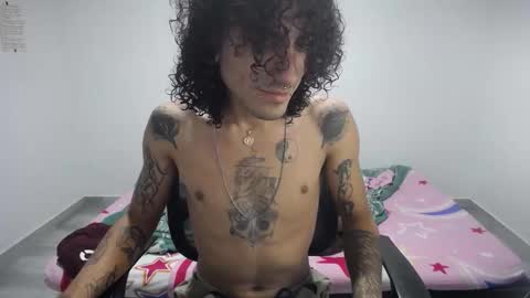 Plux online show from October 9, 2025, 6:44 am