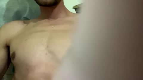 iloveit online show from April 7, 2026, 7:03 pm