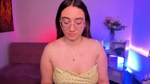 Snapshot of press_anykey chatting on July 1, 2026, 12:40 pm Camila online show from July 1, 2026, 12:40 pm