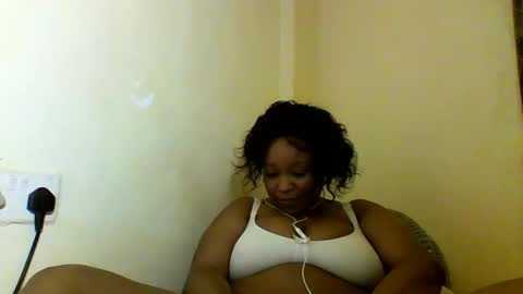 Prettie diva online show from October 6, 2025, 12:19 am