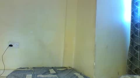 Prettie diva online show from December 20, 2025, 12:34 pm