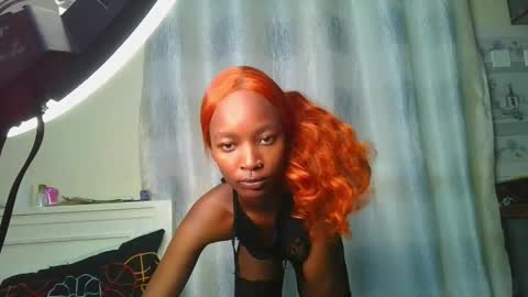 pretty__lisa online show from April 11, 2026, 9:24 am