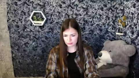 Snapshot of pretty_angell_ chatting on May 26, 2026, 9:27 am anna online show from May 26, 2026, 9:27 am
