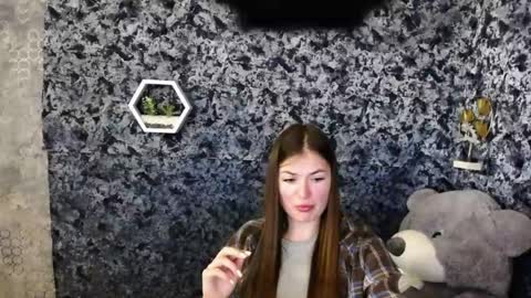 Snapshot of pretty_angell_ chatting on June 4, 2026, 6:30 am anna online show from June 4, 2026, 6:30 am