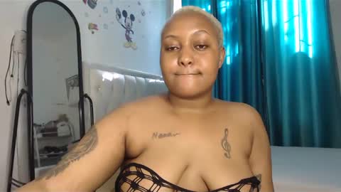 Annah online show from February 10, 2025, 1:22 pm