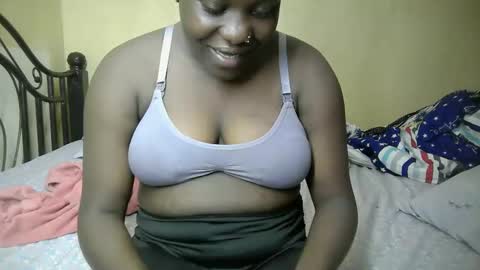 pretty_barbz online show from April 12, 2026, 6:29 am