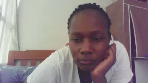 Snapshot of pretty_beib chatting on September 23, 2025, 3:04 pm Karol online show from September 23, 2025, 3:04 pm