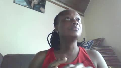 Snapshot of pretty_beib chatting on May 6, 2026, 6:52 am Karol online show from May 6, 2026, 6:52 am