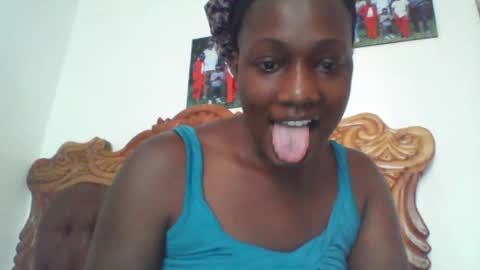 Snapshot of pretty_beib chatting on July 15, 2026, 7:02 am Karol online show from July 15, 2026, 7:02 am