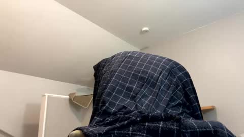 pretty_boy321 online show from December 11, 2024, 5:00 am