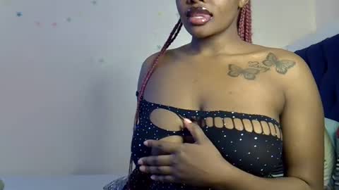 Snapshot of pretty_daina3 chatting on July 6, 2026, 9:39 am pretty_daina3 online show from July 6, 2026, 9:39 am