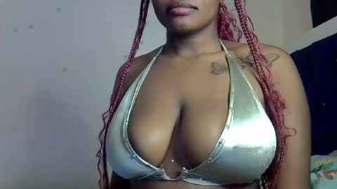 Snapshot of pretty_daina3 chatting on July 23, 2026, 6:39 pm pretty_daina3 online show from July 23, 2026, 6:39 pm
