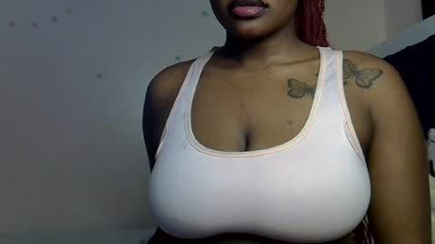 Snapshot of pretty_daina3 chatting on August 3, 2026, 9:04 am pretty_daina3 online show from August 3, 2026, 9:04 am