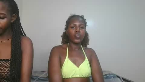 Snapshot of pretty_empress chatting on July 13, 2026, 9:50 pm pretty_empress online show from July 13, 2026, 9:50 pm