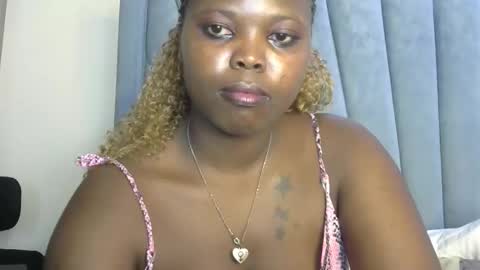 pretty_fel online show from November 24, 2025, 3:17 am